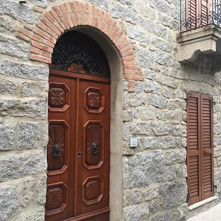 Dimora Storica Gallurese Vicino Al * Sant'Antonio di Gallura